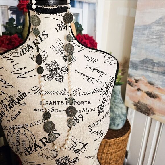 VTG French Republique Francaise Faux Pearl Antique Coin Dangle Statement Neckla - Picture 12 of 15